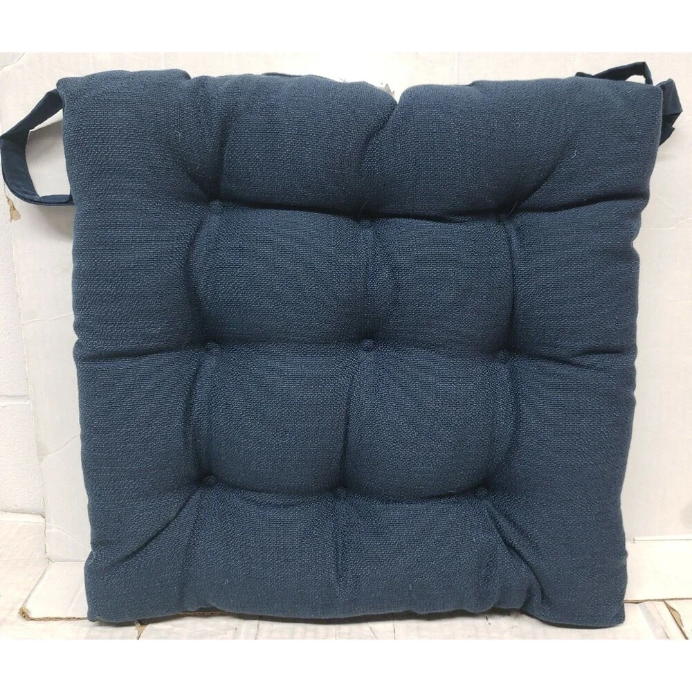 SET OF 4 THICK REVERSIBLE CUSHION CHAIR PADS w/ties (15x15